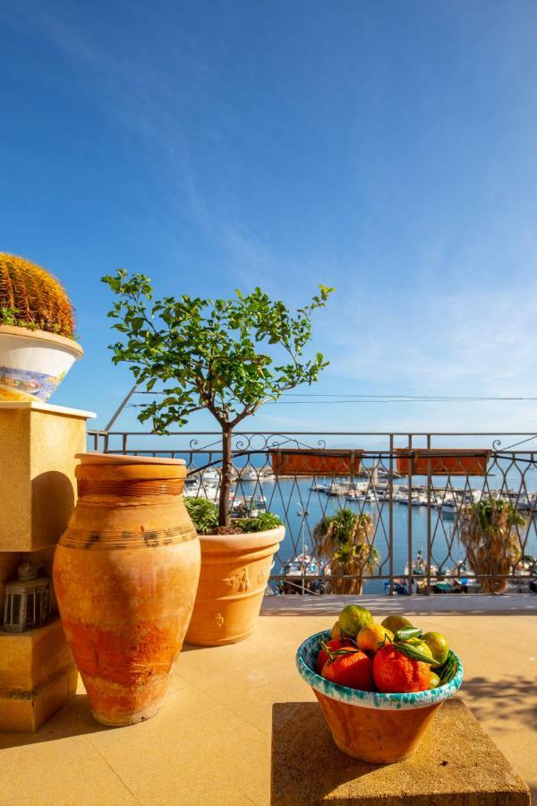 Solemar Sicilia - Casa Porto Bagnera Villa Santa Flavia Eksteriør bilde