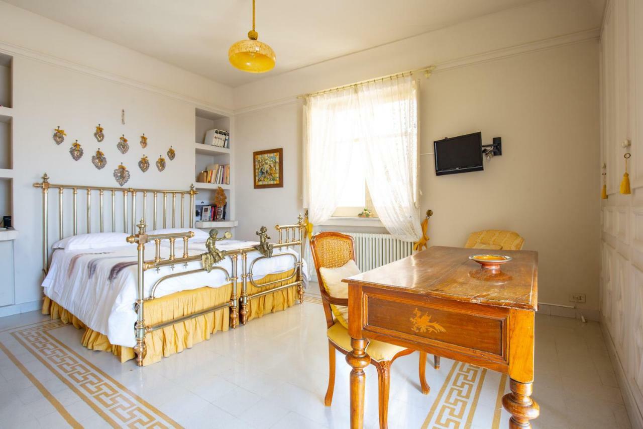 Solemar Sicilia - Casa Porto Bagnera Villa Santa Flavia Eksteriør bilde
